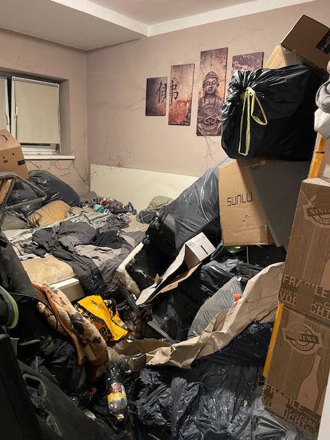 Messie-Wohnung vor der Entrümpelung in Bielefeld