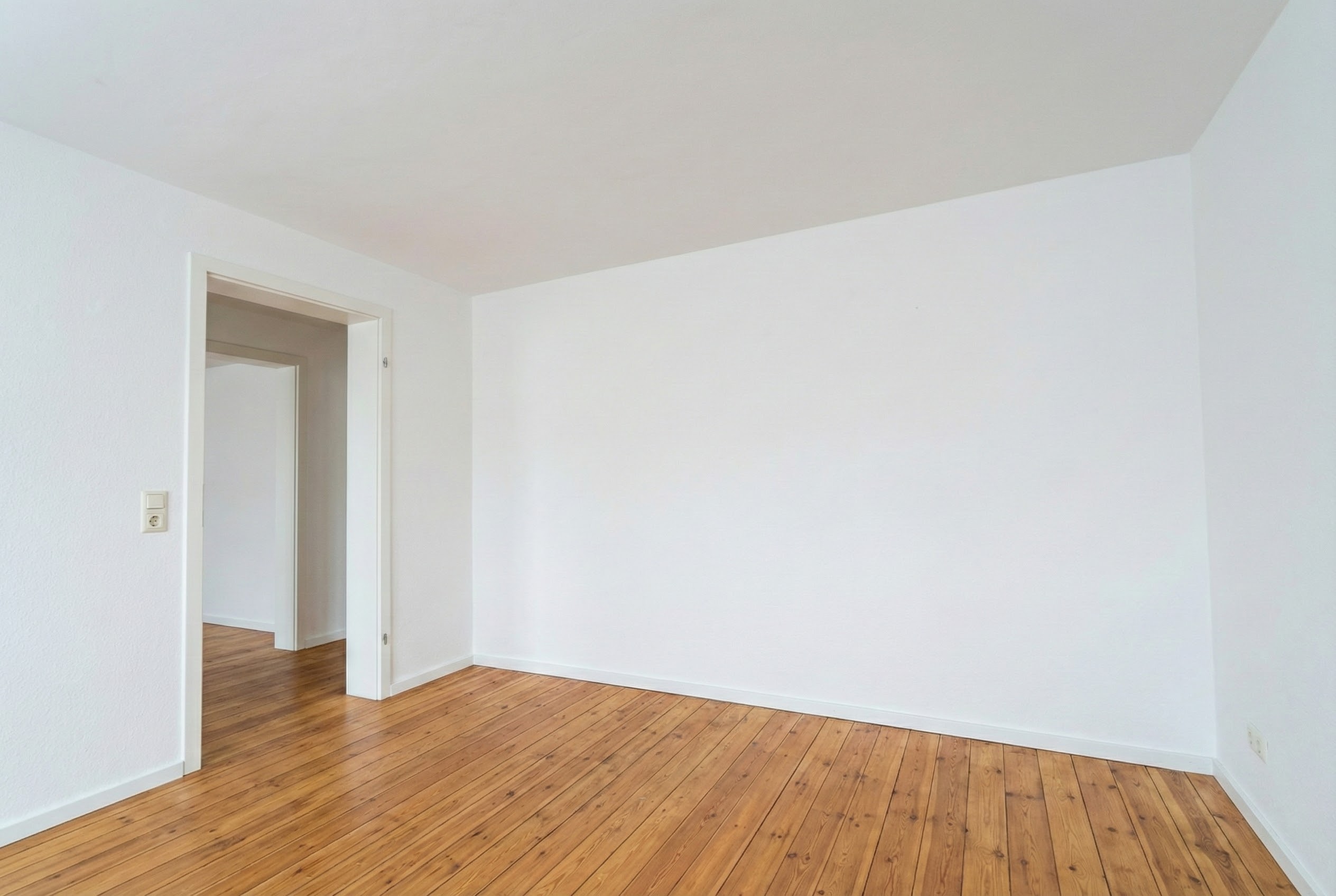 Entrümpelung Kosten 2024: Aktülle Preise & Spartipps